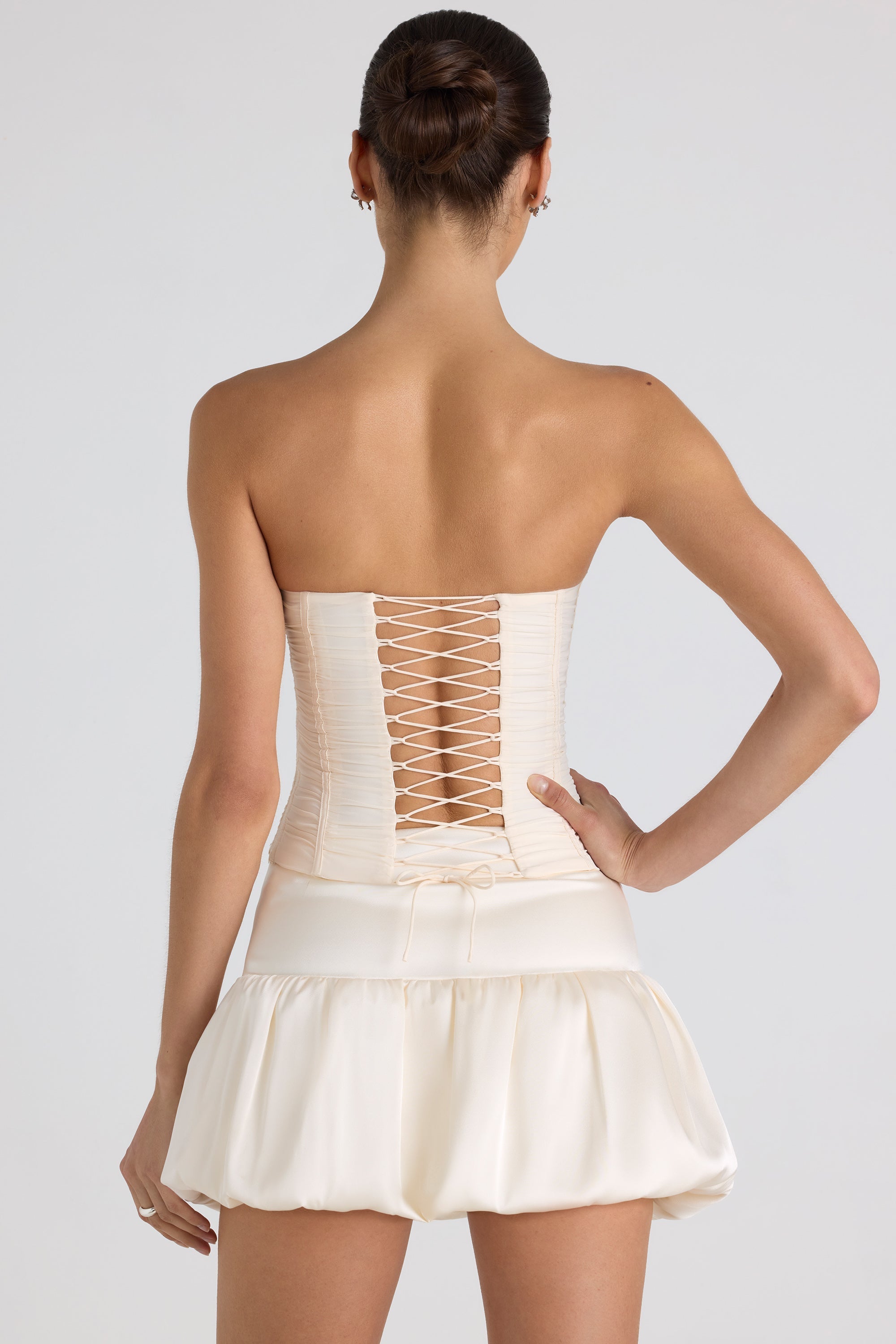 8267-8457-Ivory-Melvina-