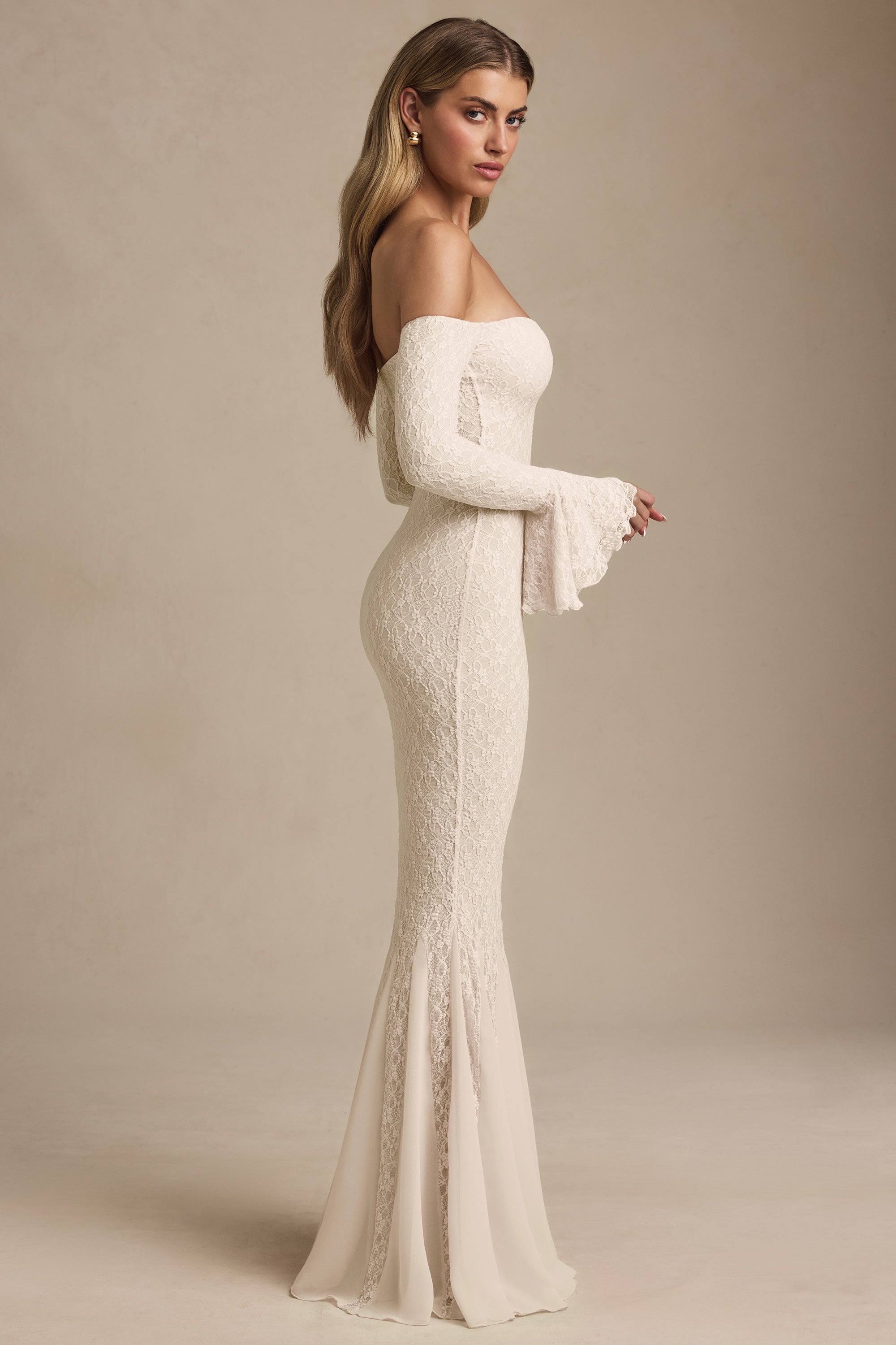 Mira Ruffle Lace Maxi Dress