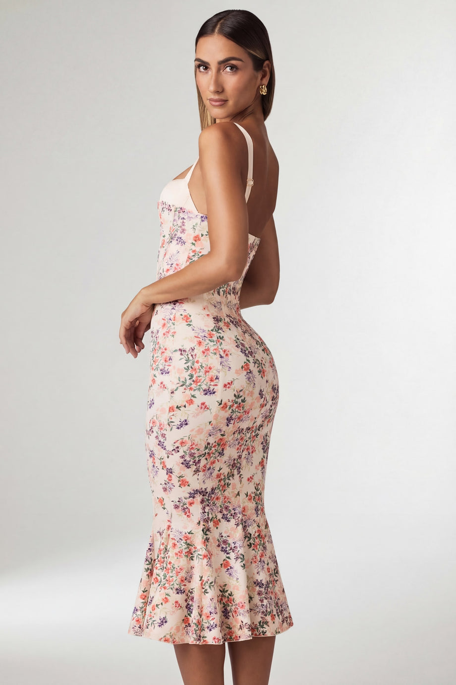 Oh Polly's Anna wearing the Valentina Midaxi Dress in Primose Floral Print Stretch Georgette fabric perfect for outdoor picnics