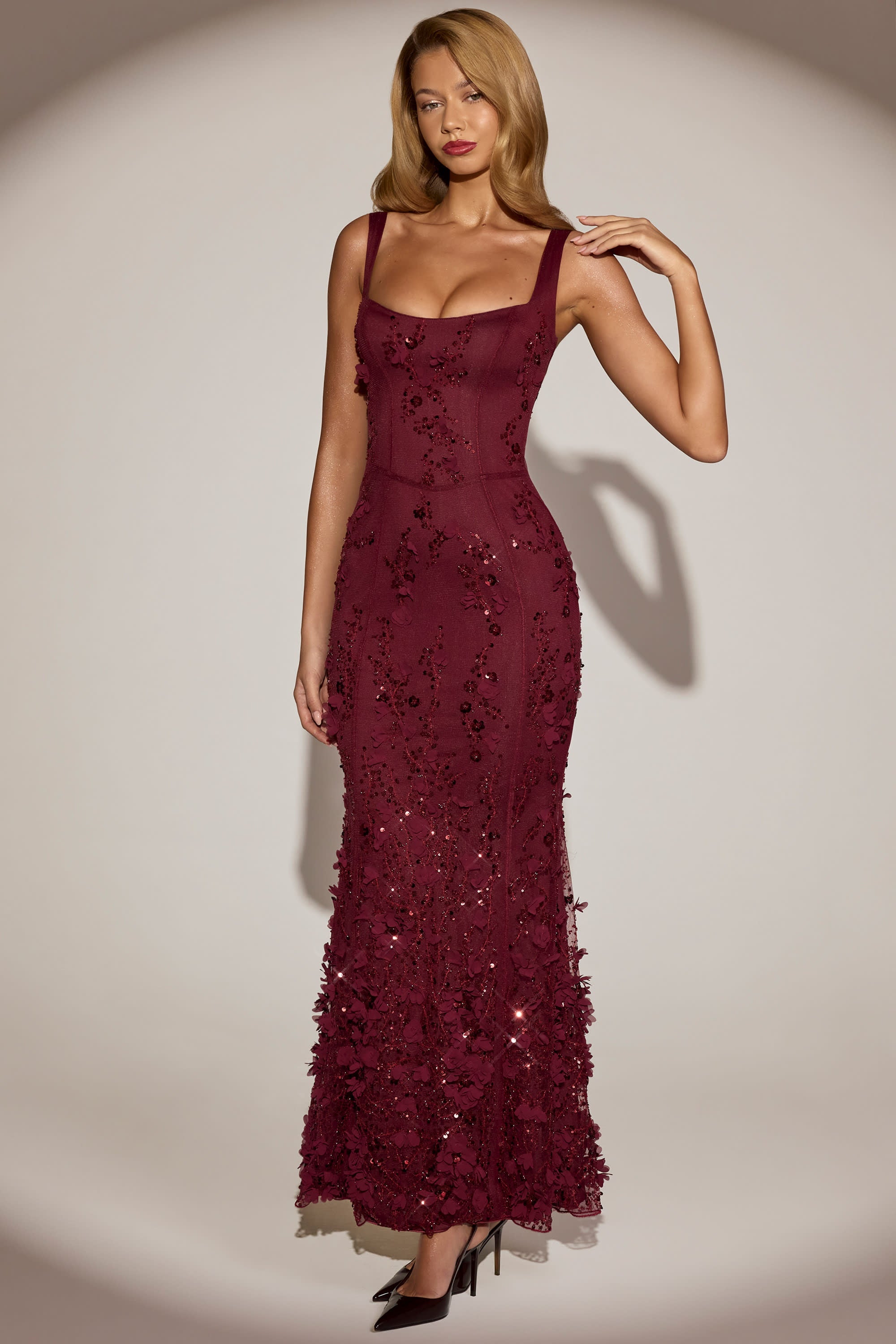Embellished Appliqué Soft-Scoop Corset Gown in Wine Red