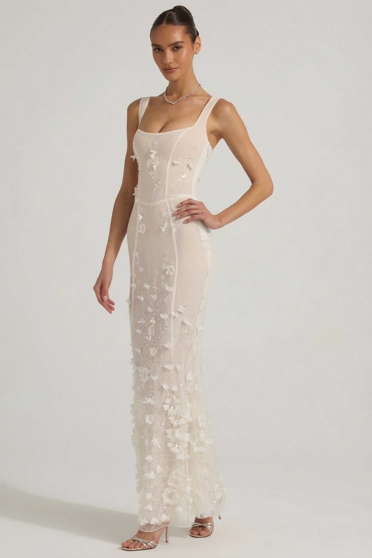 Embellished Appliqué Soft-Scoop Corset Gown in White - 9