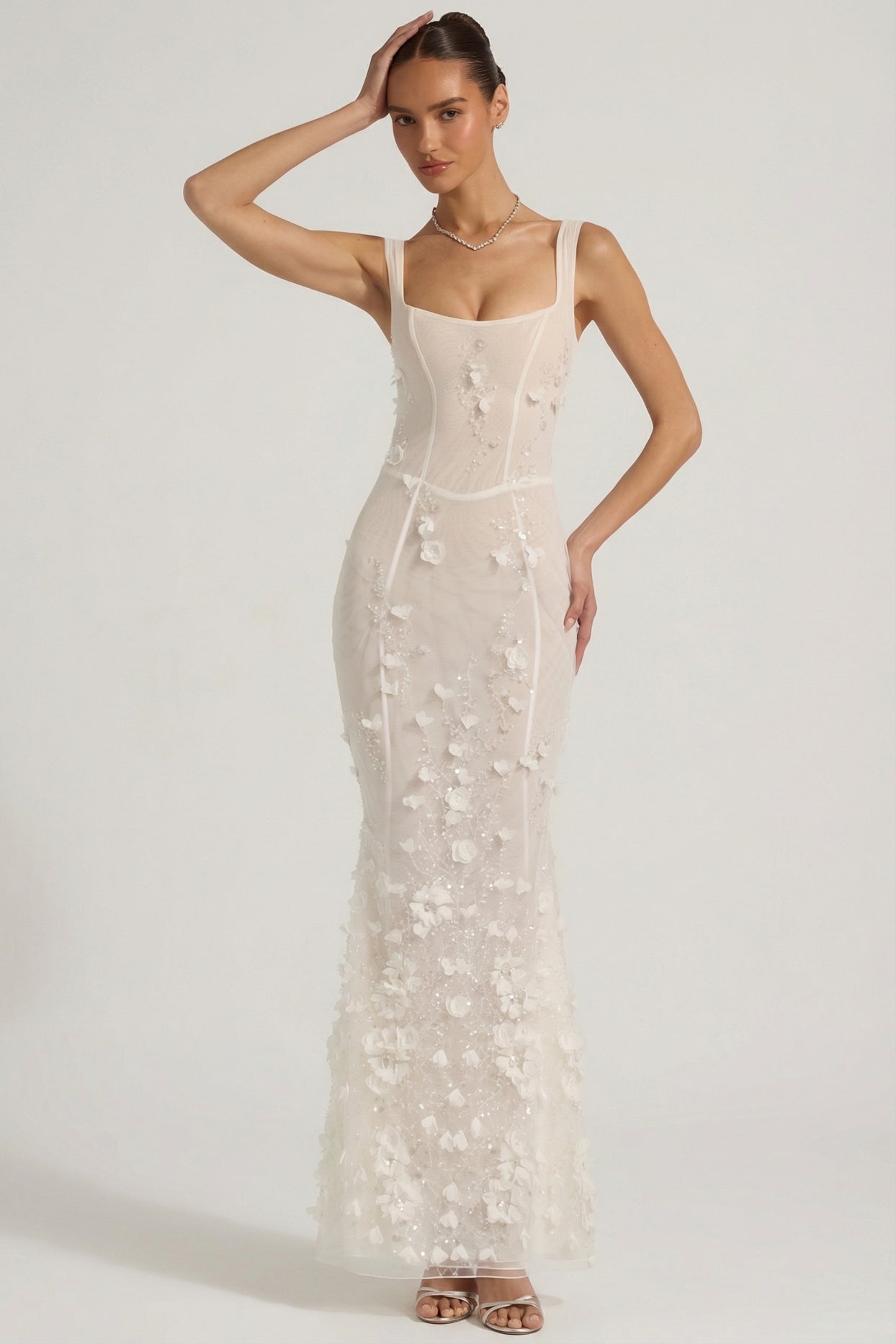 Embellished Appliqué Soft-Scoop Corset Gown in White - 10