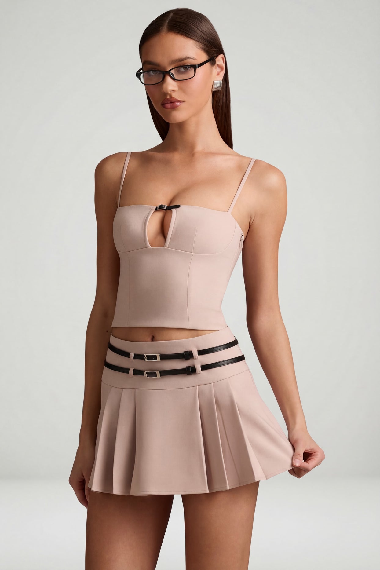 Oh Polly's Anna wearing the Vivia Full Top in Mushroom fabric perfect for city strolls