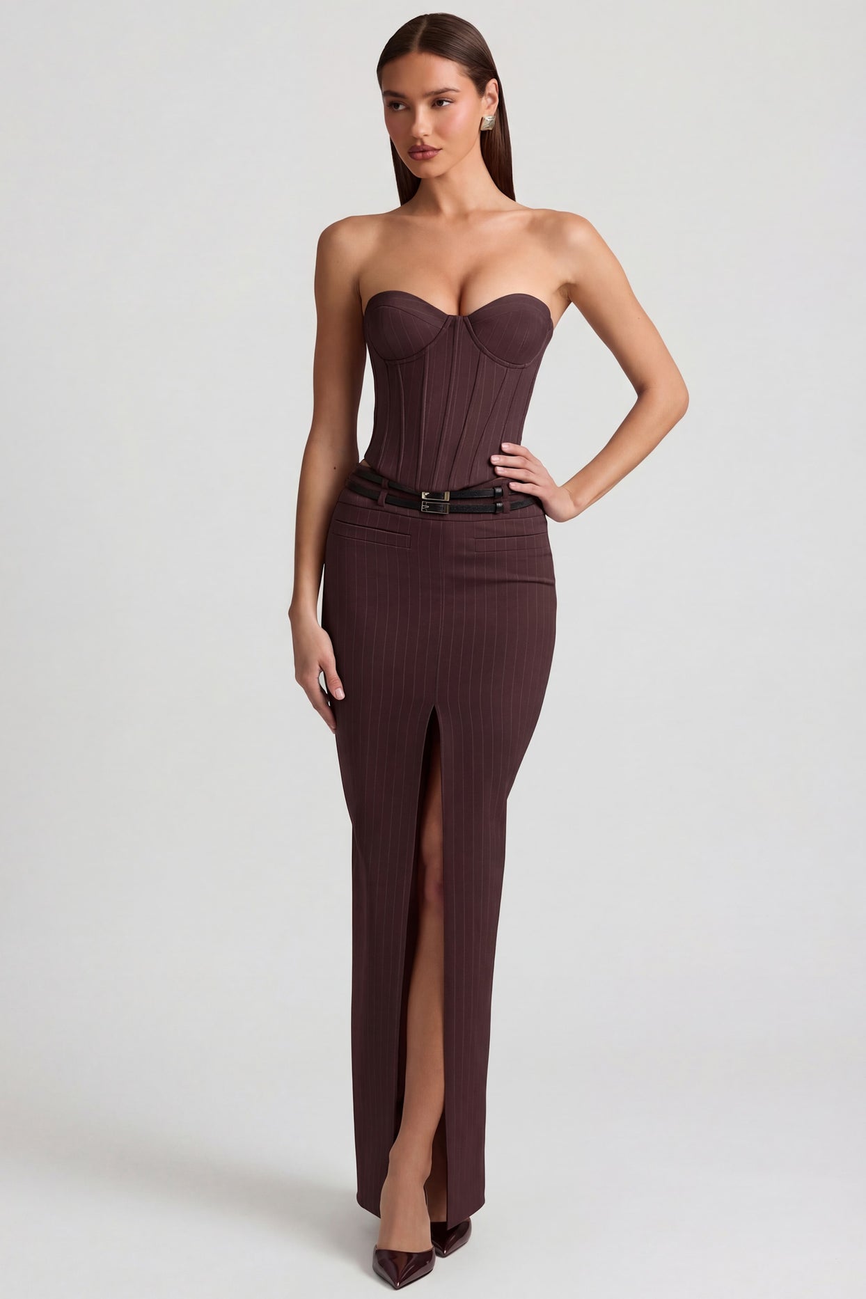 Oh Polly's Anna wearing the Liora Maxi Skirt in Chocolate Brown fabric perfect for girls' night out