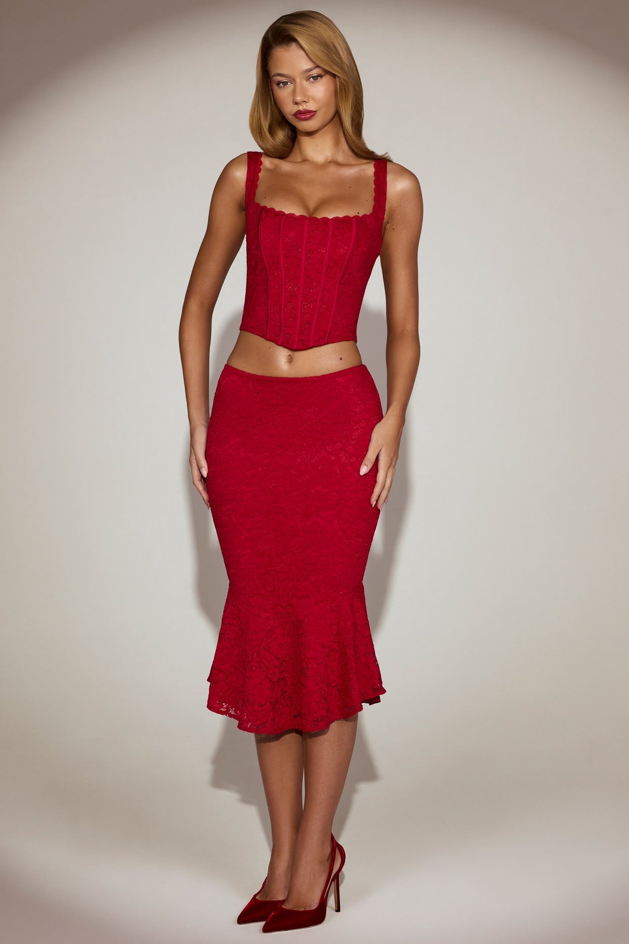 Lace Mid-Rise Midi Skirt in True Red