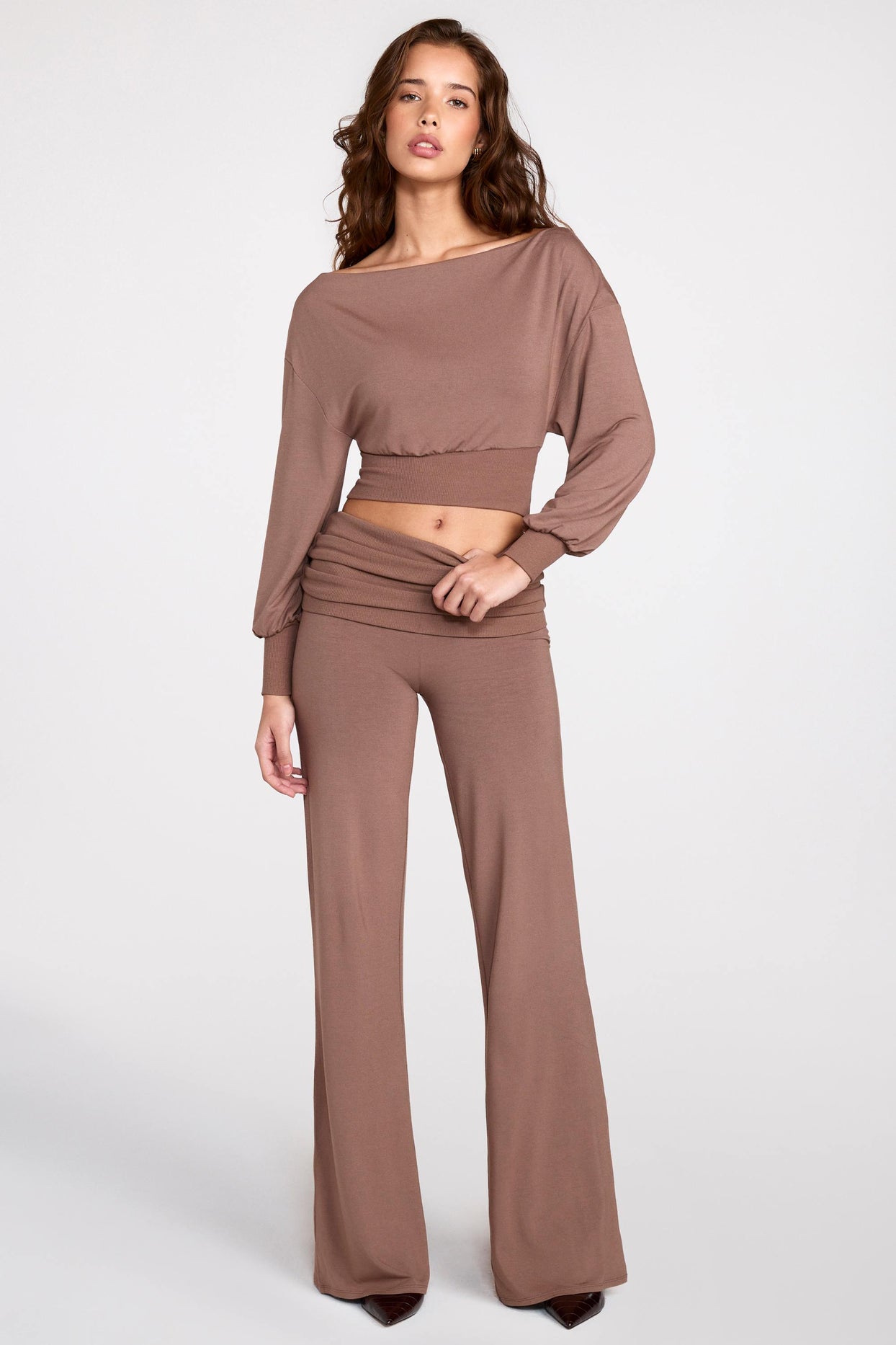 Modal Low-Rise Straight-Leg Trousers in Mocha
