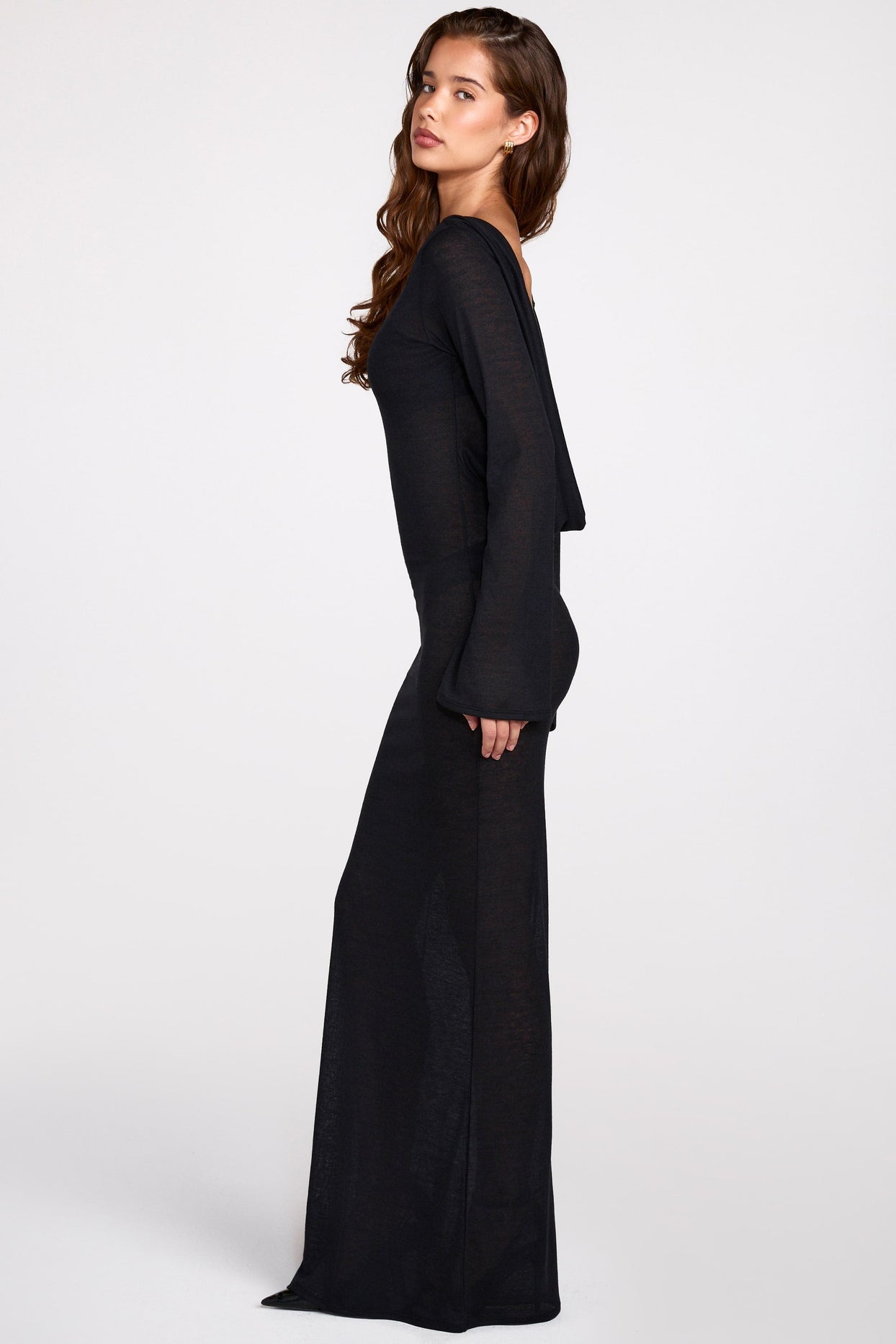 Knit Long-Sleeve Backless Maxi Dress in Black