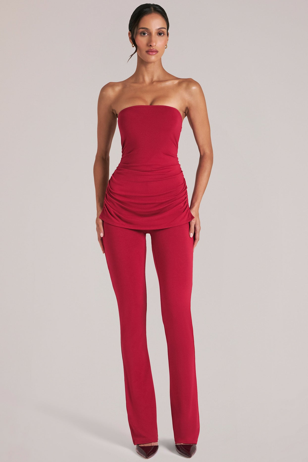 Mid-Rise Fitted Trousers  in Cherry Red