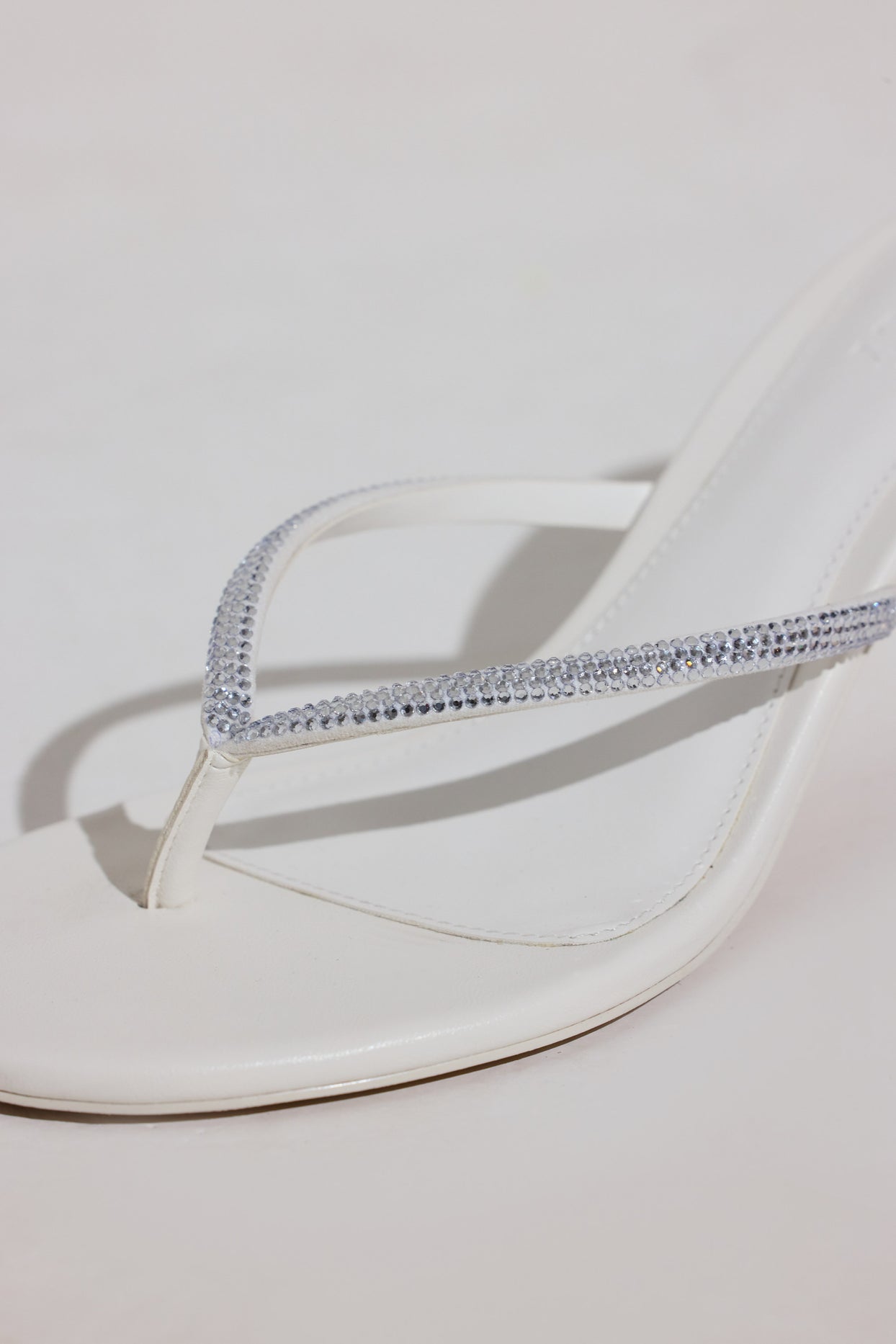 Heeled Sandal  in White - 2