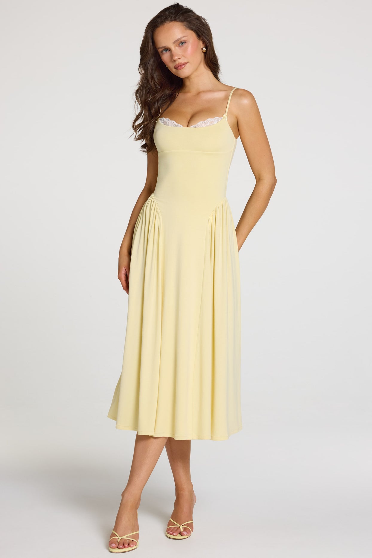 Modal Lace-Trim Midaxi Dress in Pastel Yellow - 4