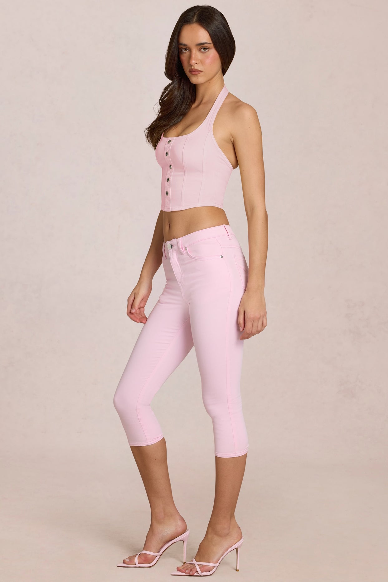 Mid-Rise Capri Jeans in Blossom Pink