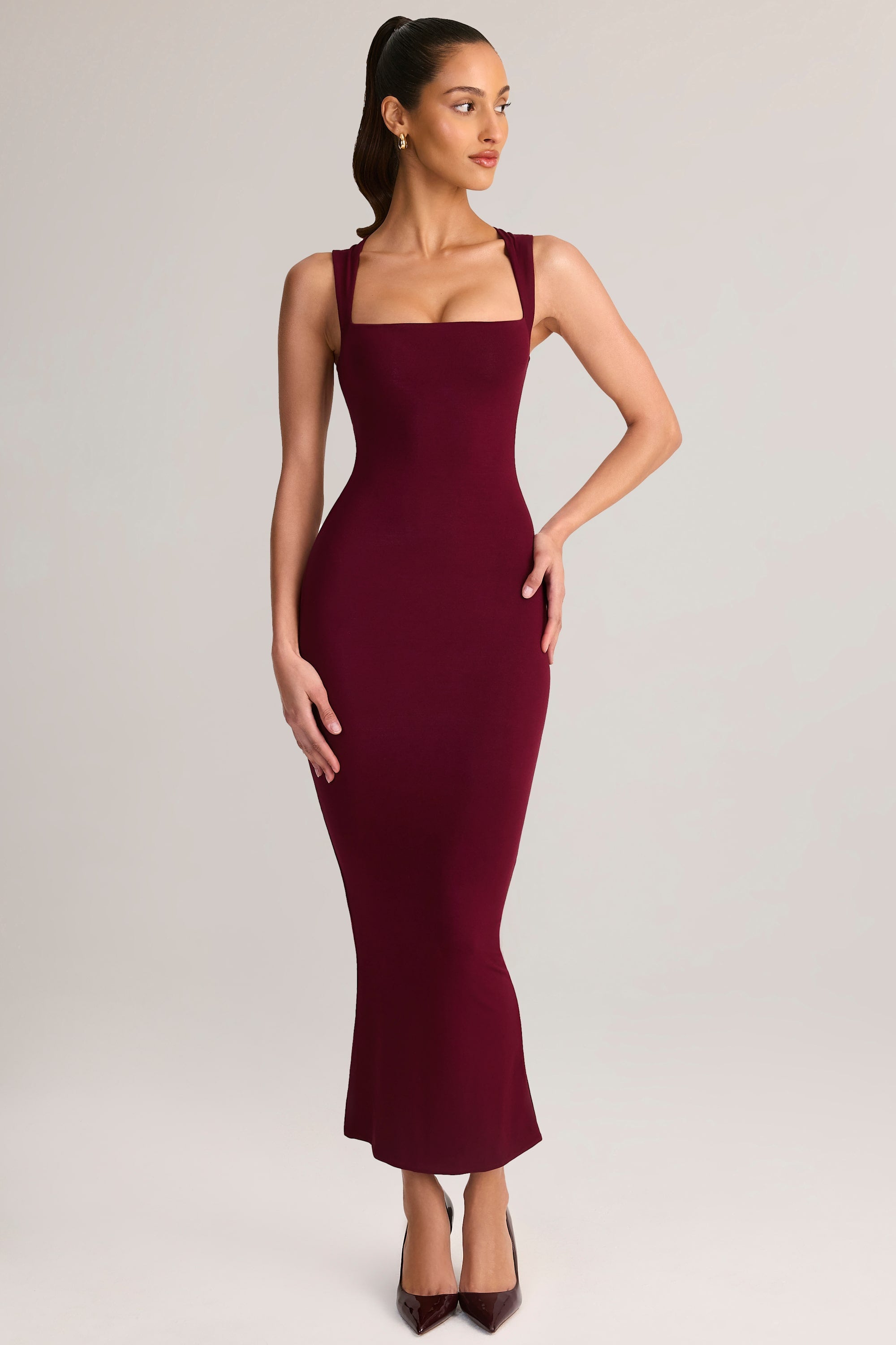 Ainslee Square Neck Midi Dress in Wine | Oh Polly