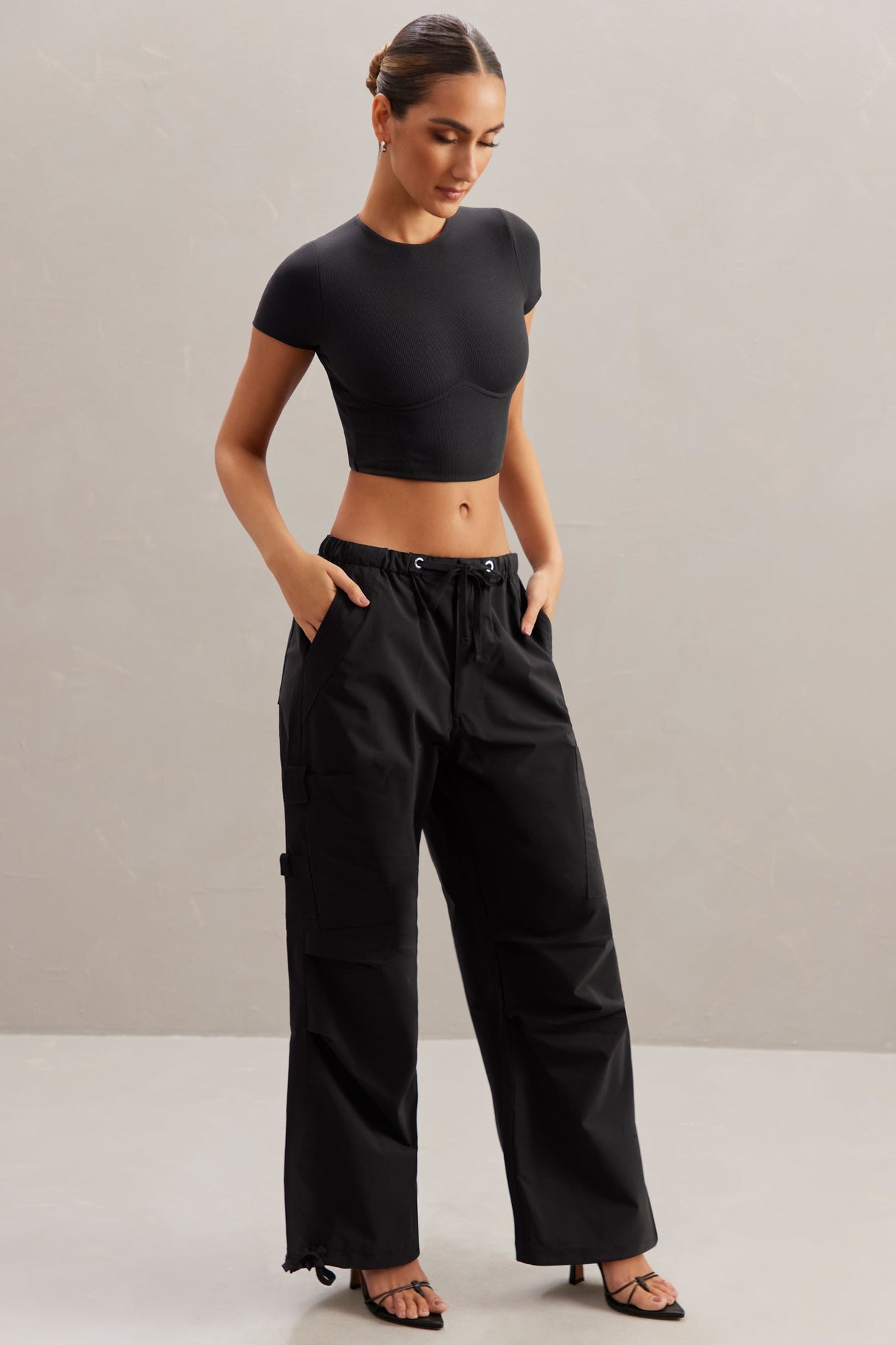 Monowire Crop Top in Black