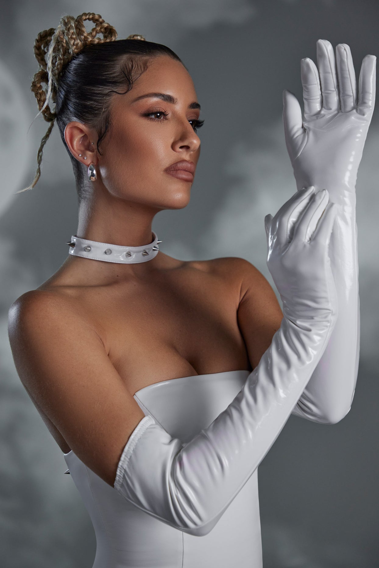 Hand Stitched Vinyl Opera Gloves in White