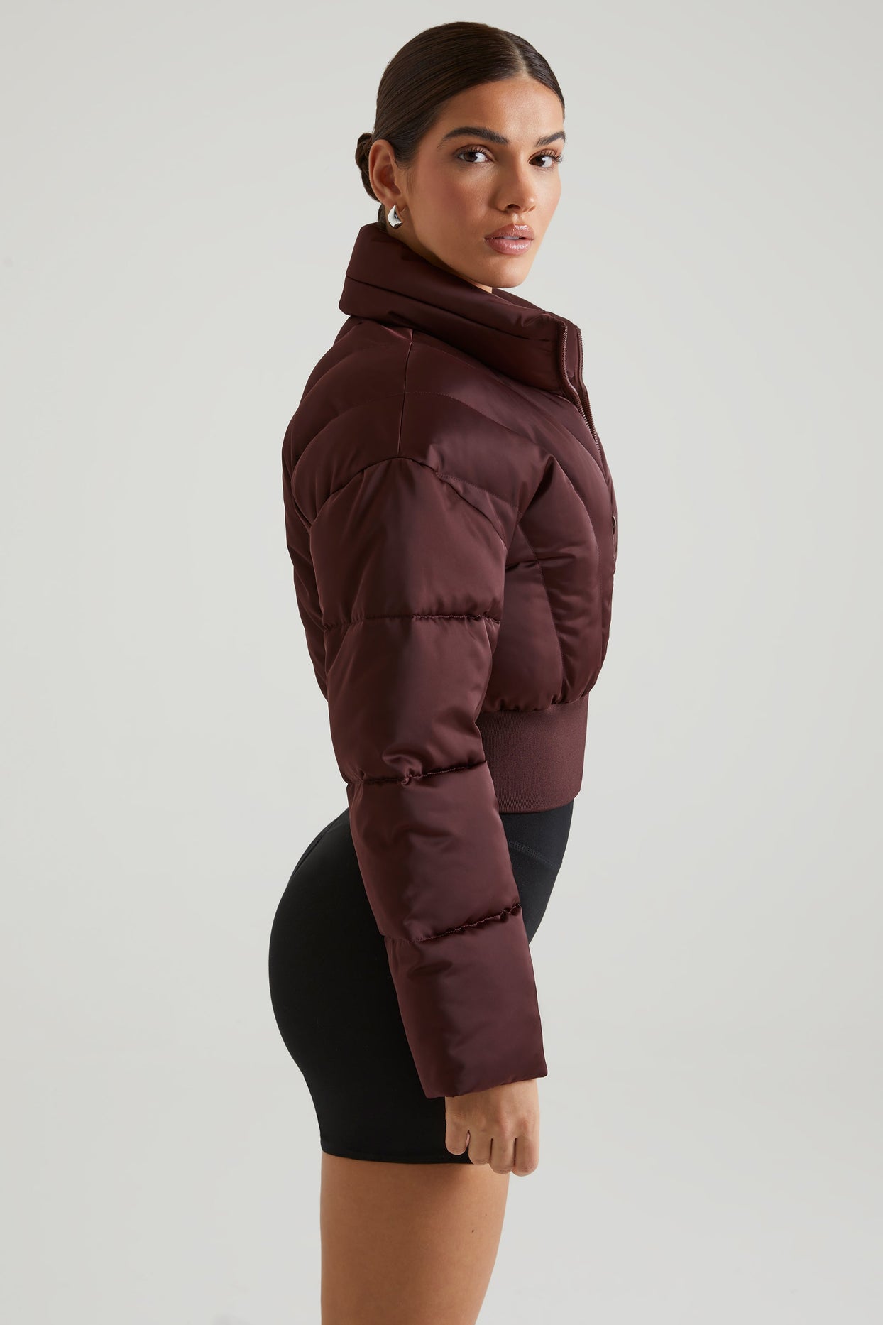 Ribbed Puffer Jacket in Brown