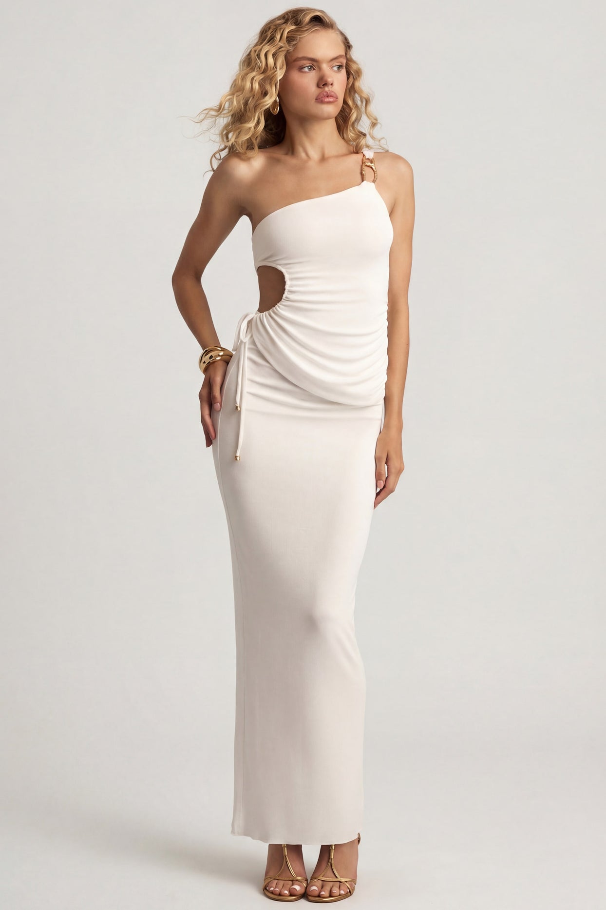 Oh Polly's Juliana Nulu wearing the Elena Maxi Skirt in White Textured Jersey fabric perfect for romantic dinner nights