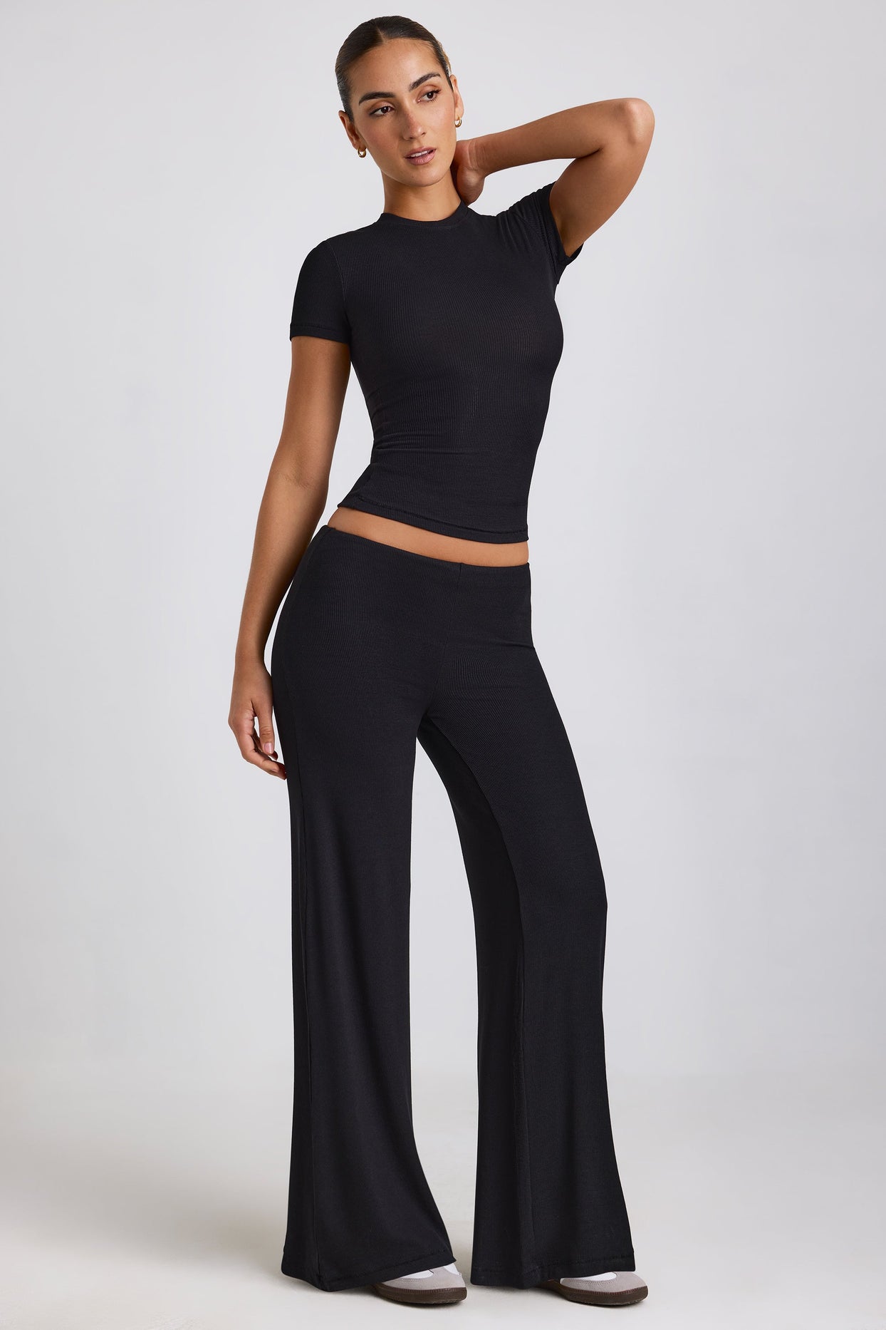 Tall Mid Rise Wide Leg Trouser in Black