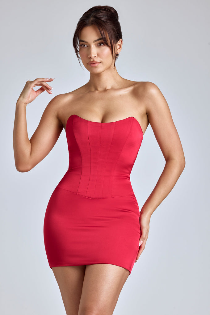 Strapless & Bandeau Dresses in Mini and Midi Styles