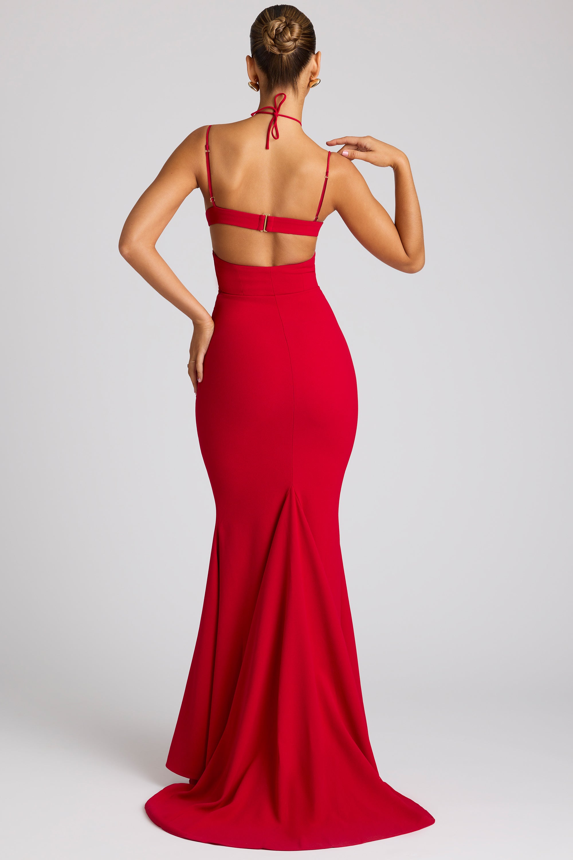 Serena Embellished Heart Cup Detail Evening Gown in Fire Red