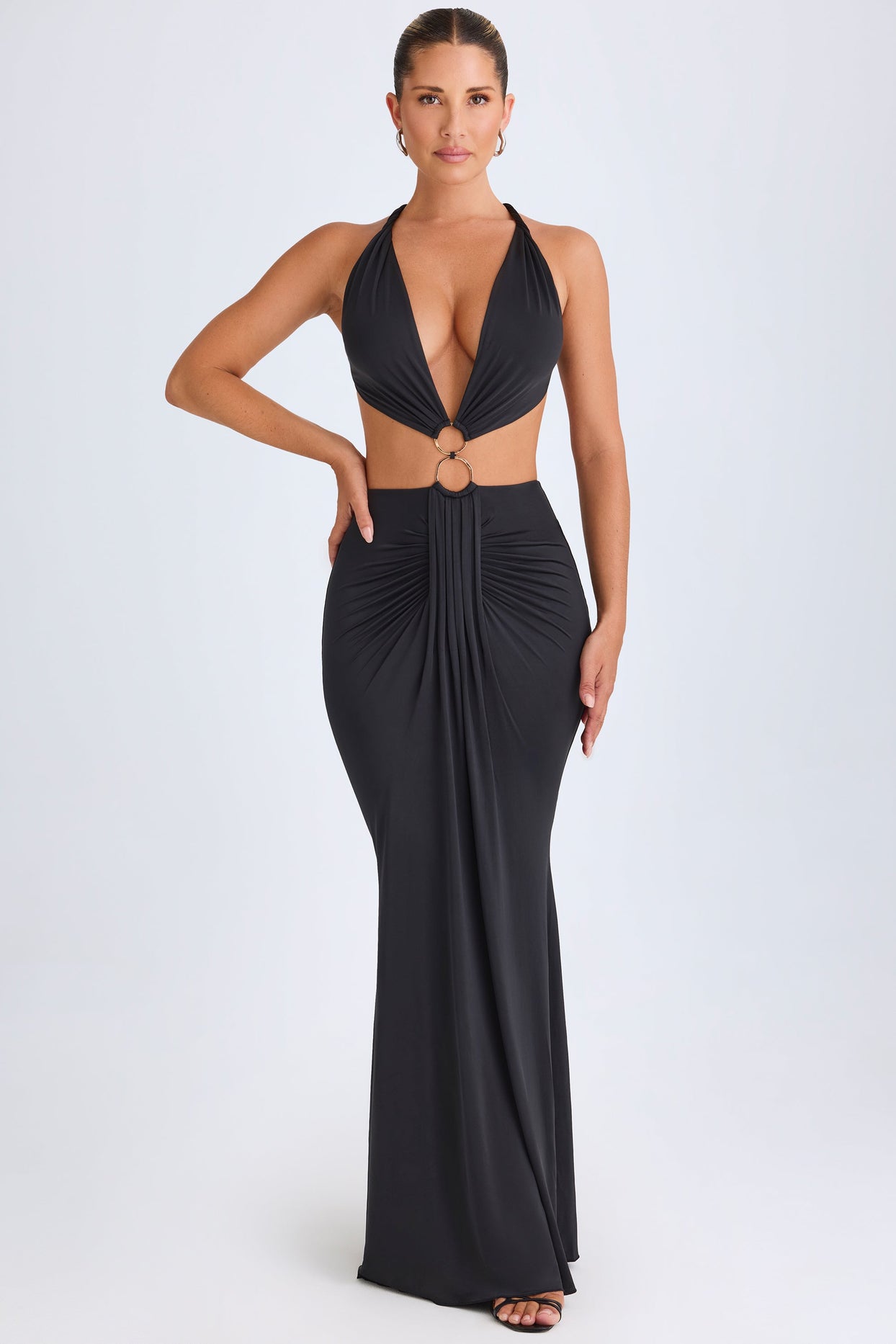 hardware detail cut-out maxi dress MISSGUIDED Stretch Jersey Maxi Dress With Ring Hardware Detail Beach Summer Resort Halter Cut Out Festival Gathering Details Retro Design Floor Length