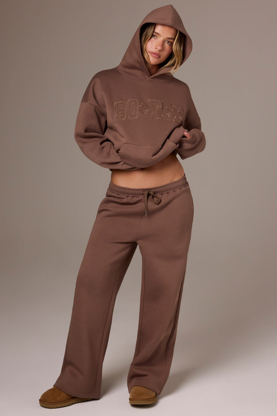Brushed Jersey Wide-Leg Joggers in Cocoa