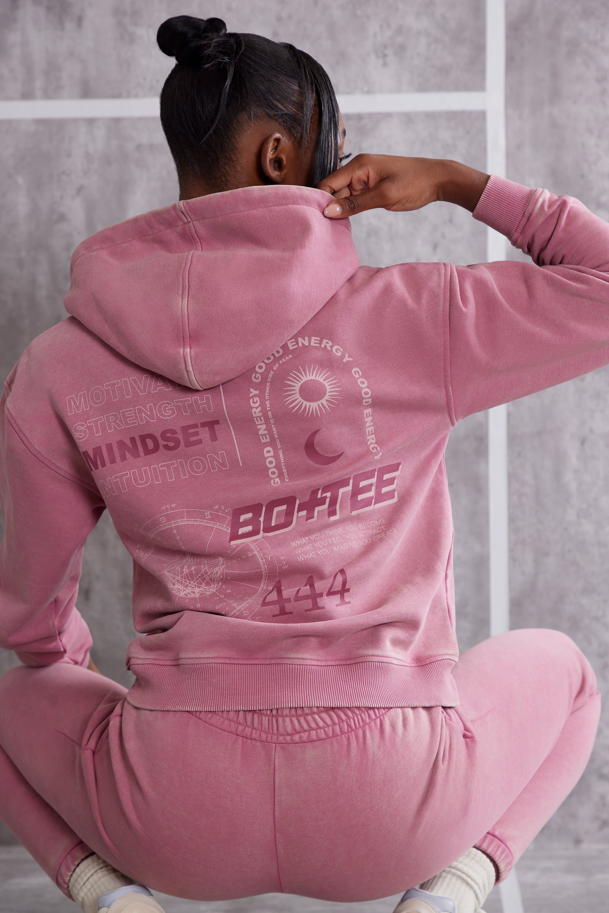 Rose okay sweatshirt outlet