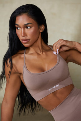 Low Back Define Luxe Sports Bra in Mocha