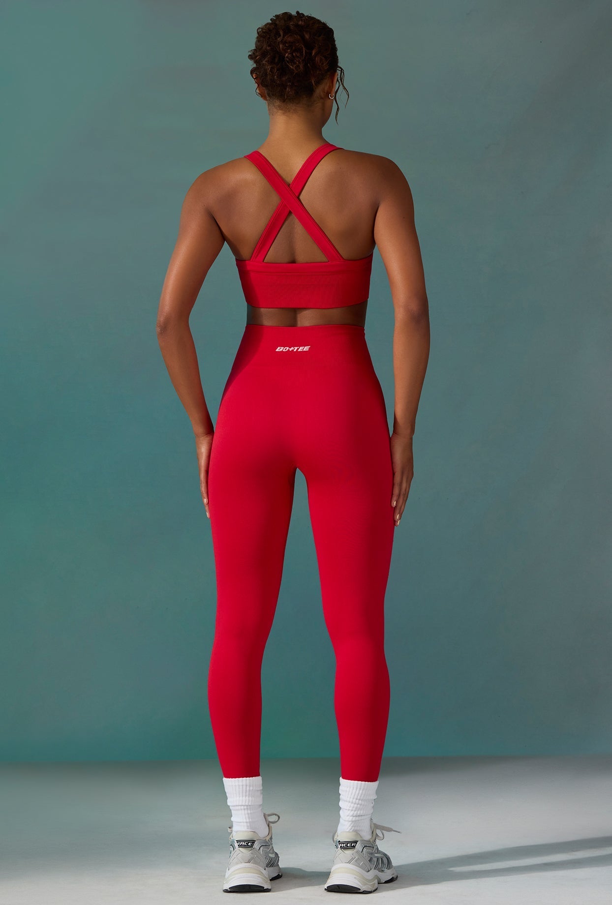 Petite Super Sculpt Seamless Leggings in Tango Red