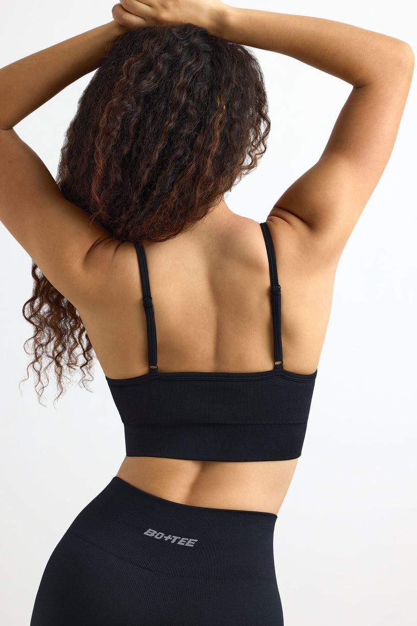Super Sculpt Seamless Scoop-Neck Sports Bra in Black - 2