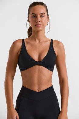 Twist Bust Sports Bra in Black