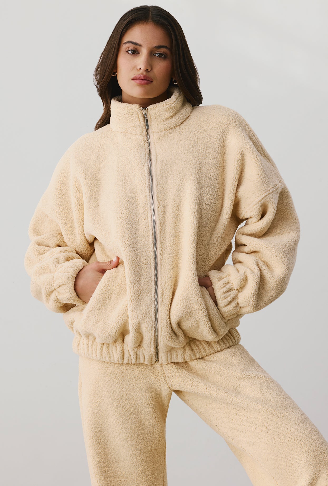 Oversized Fleece Zip Up Jacket in Cashmere