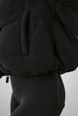 Puffer Jacket in Onyx