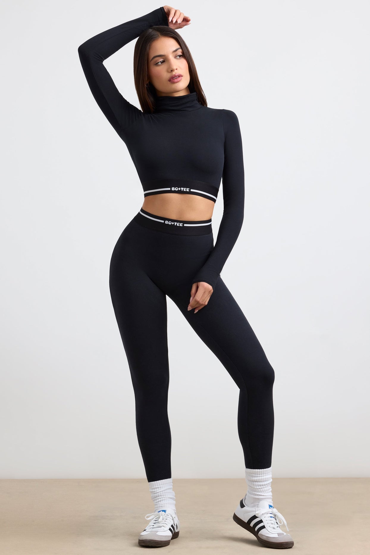 Petite High-Waist Leggings in Black