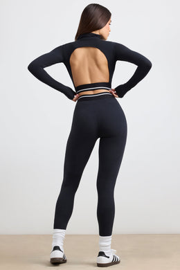 Petite High-Waist Leggings in Black