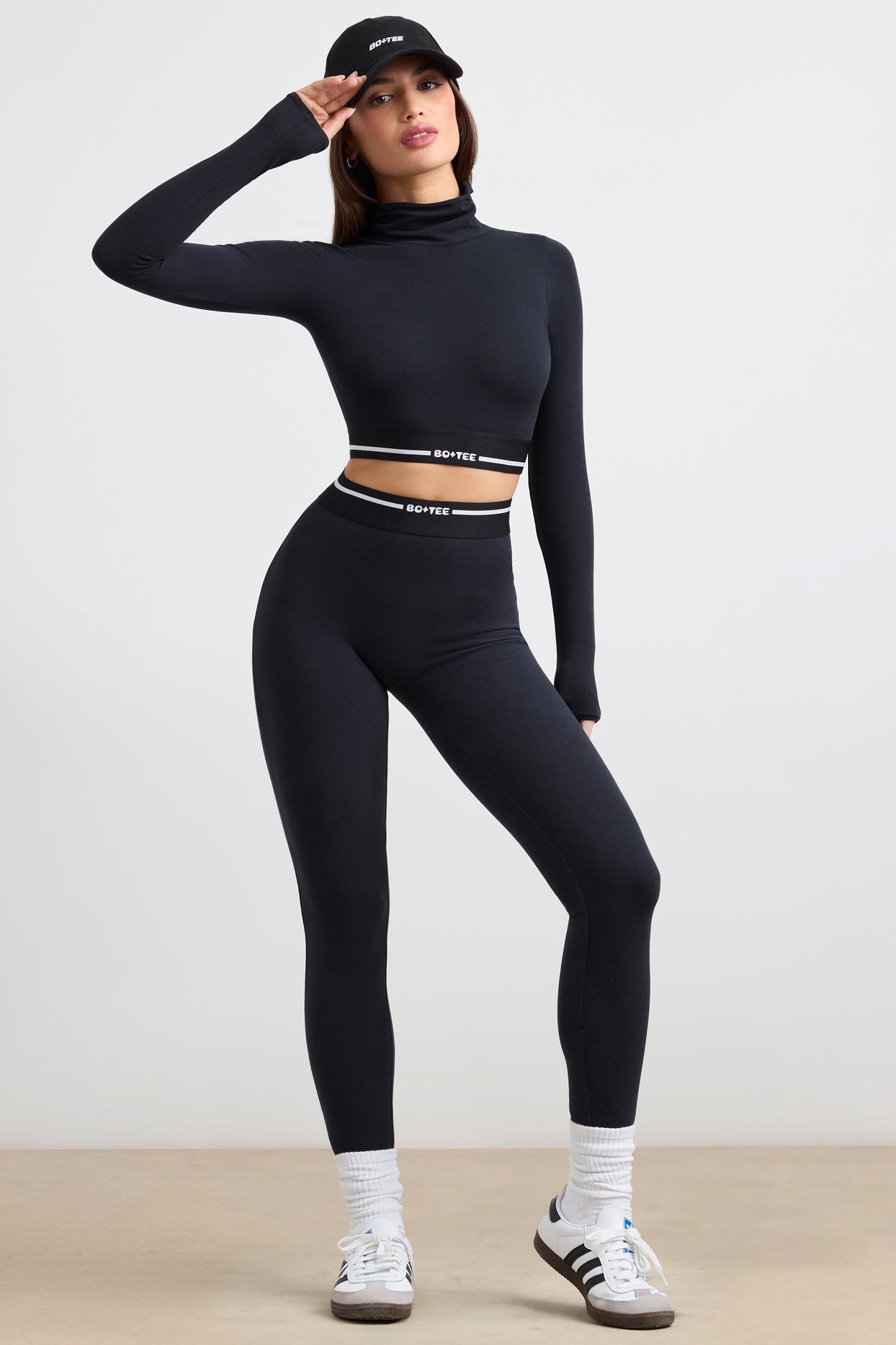 Petite High-Waist Leggings in Black