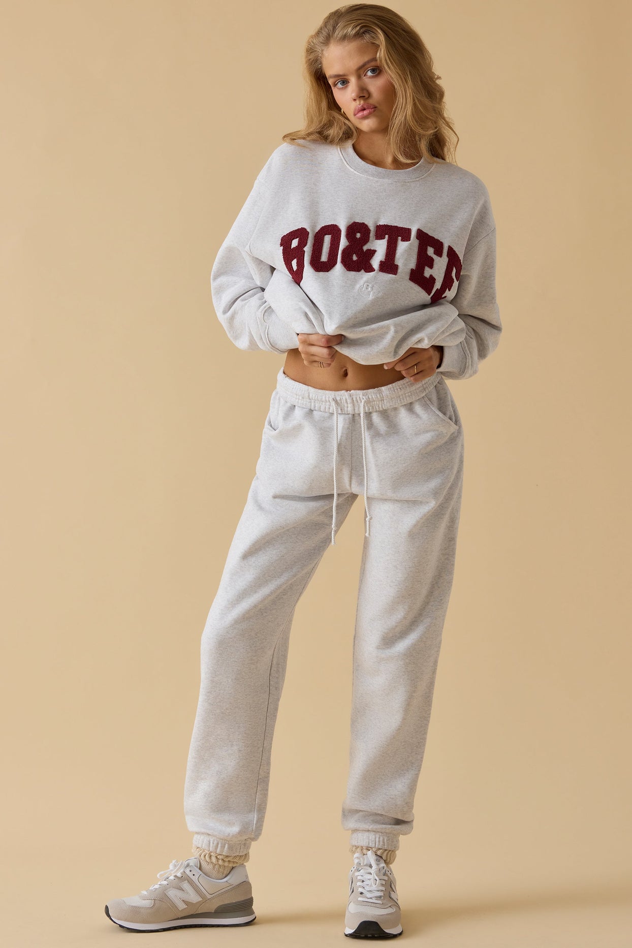 Petite Mid-Rise Joggers in Heather Grey