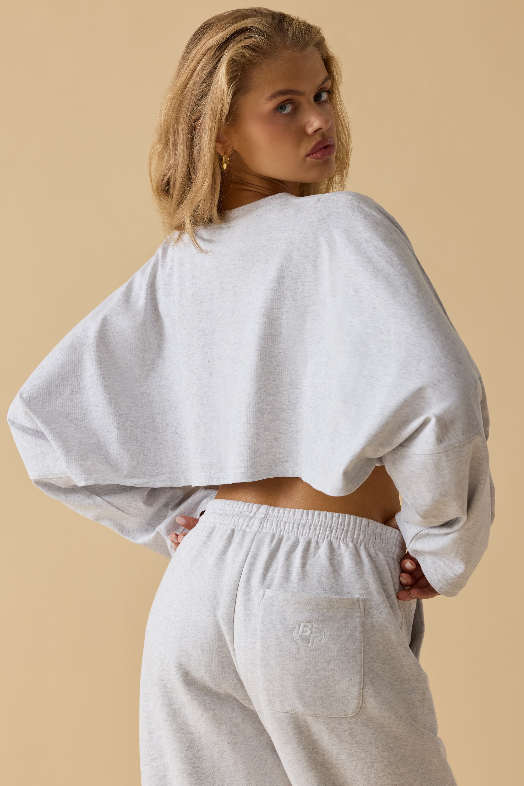 Oversized Long Sleeve Crop Top in Heather Grey