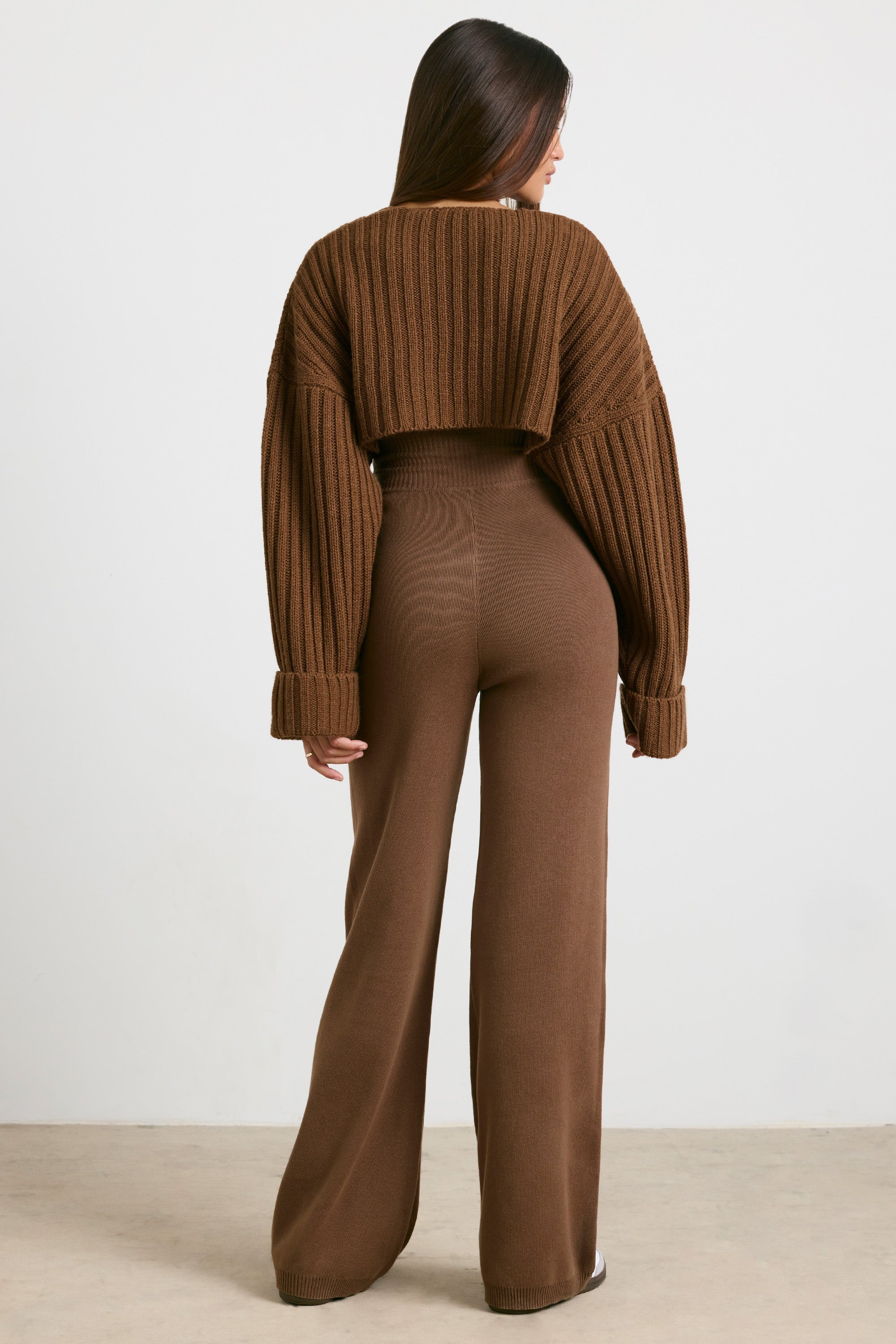 Lounge Chunky Knit Shrug in Espresso Oh Polly