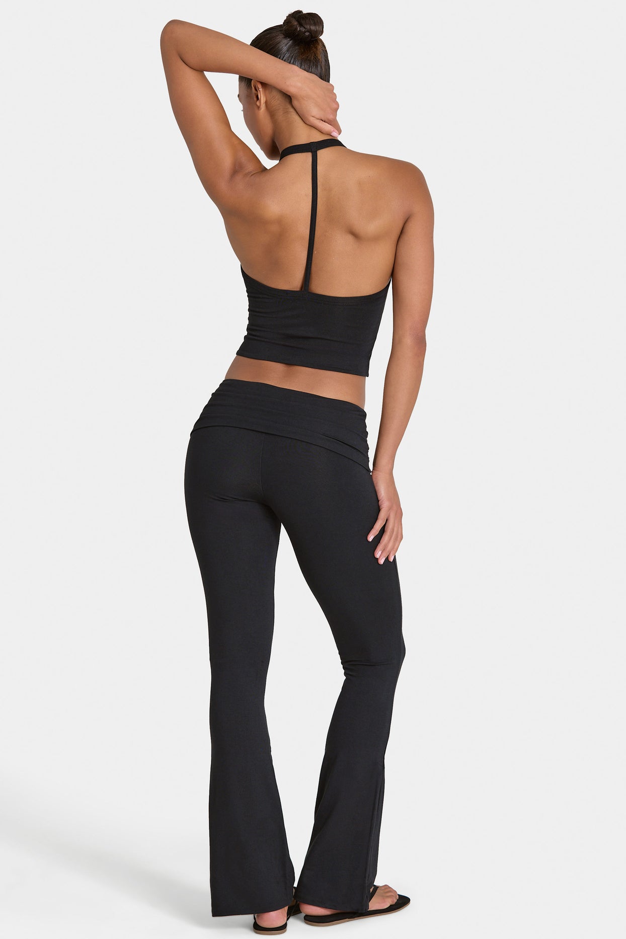 ButterCloud™ Flared Leggings in Black - 2