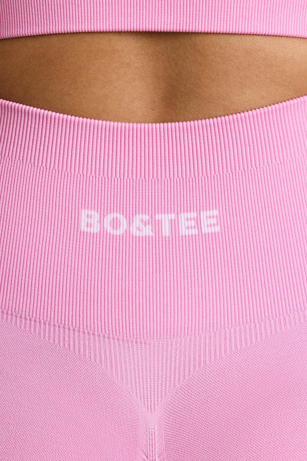 High-Waist Define Luxe Leggings in Bubblegum Pink