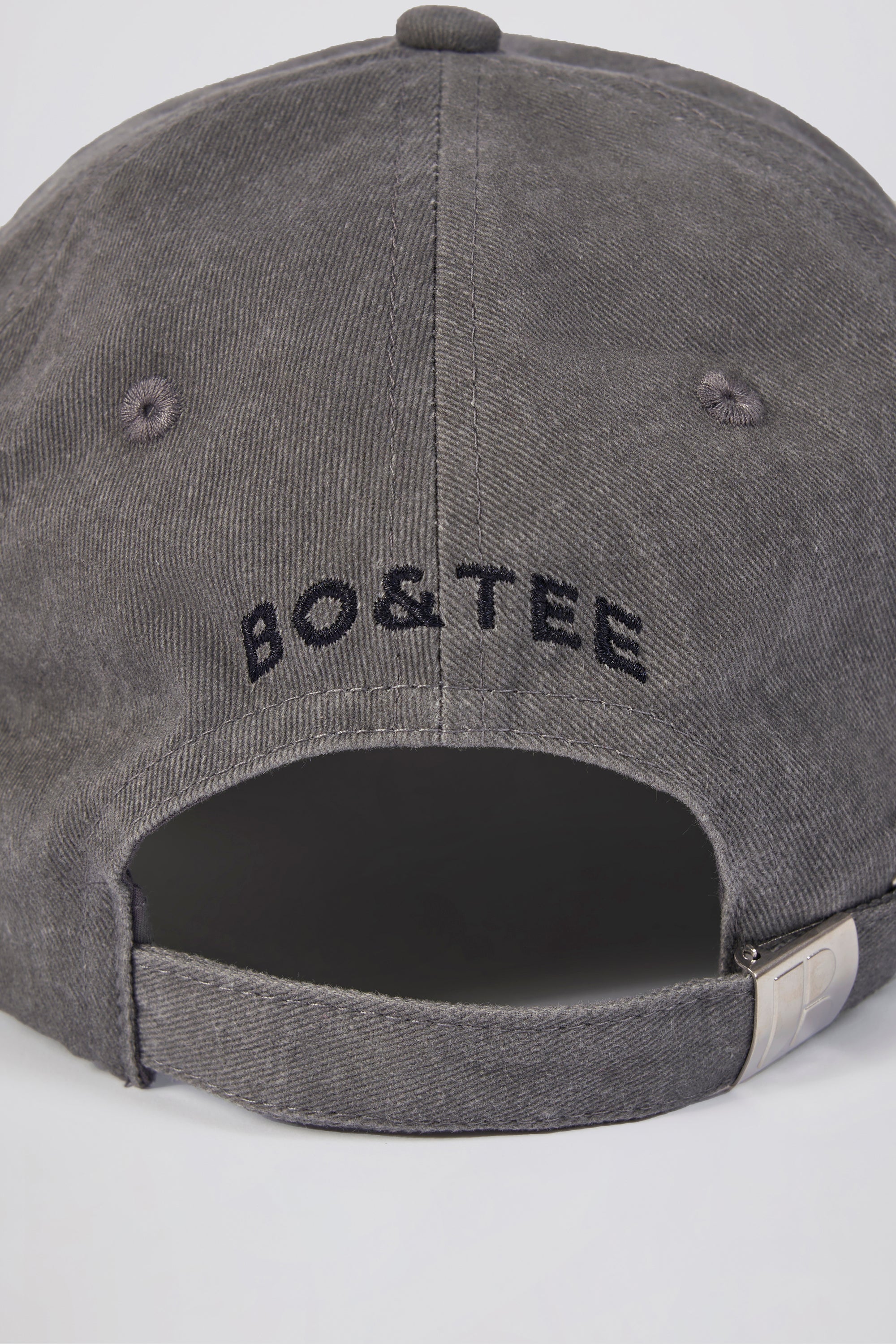 Baseball Cap in Washed Charcoal