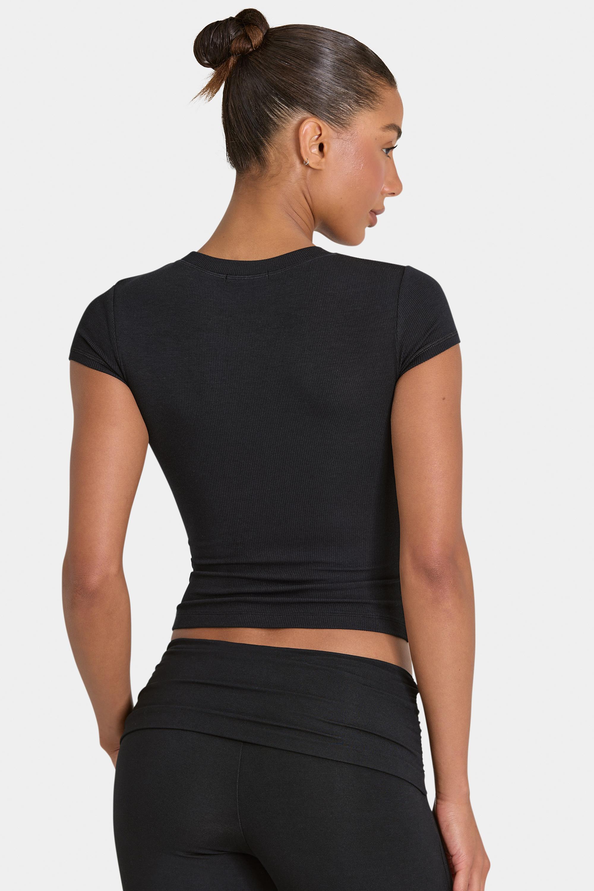 ButterCloud™ T-Shirt in Black - 2