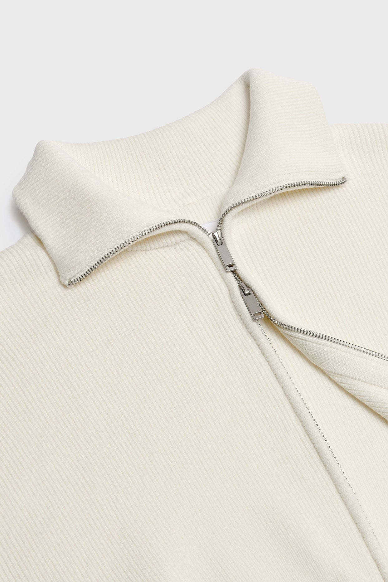 Ribbed Knit Zip-Up Cropped Sweatshirt in Ivory