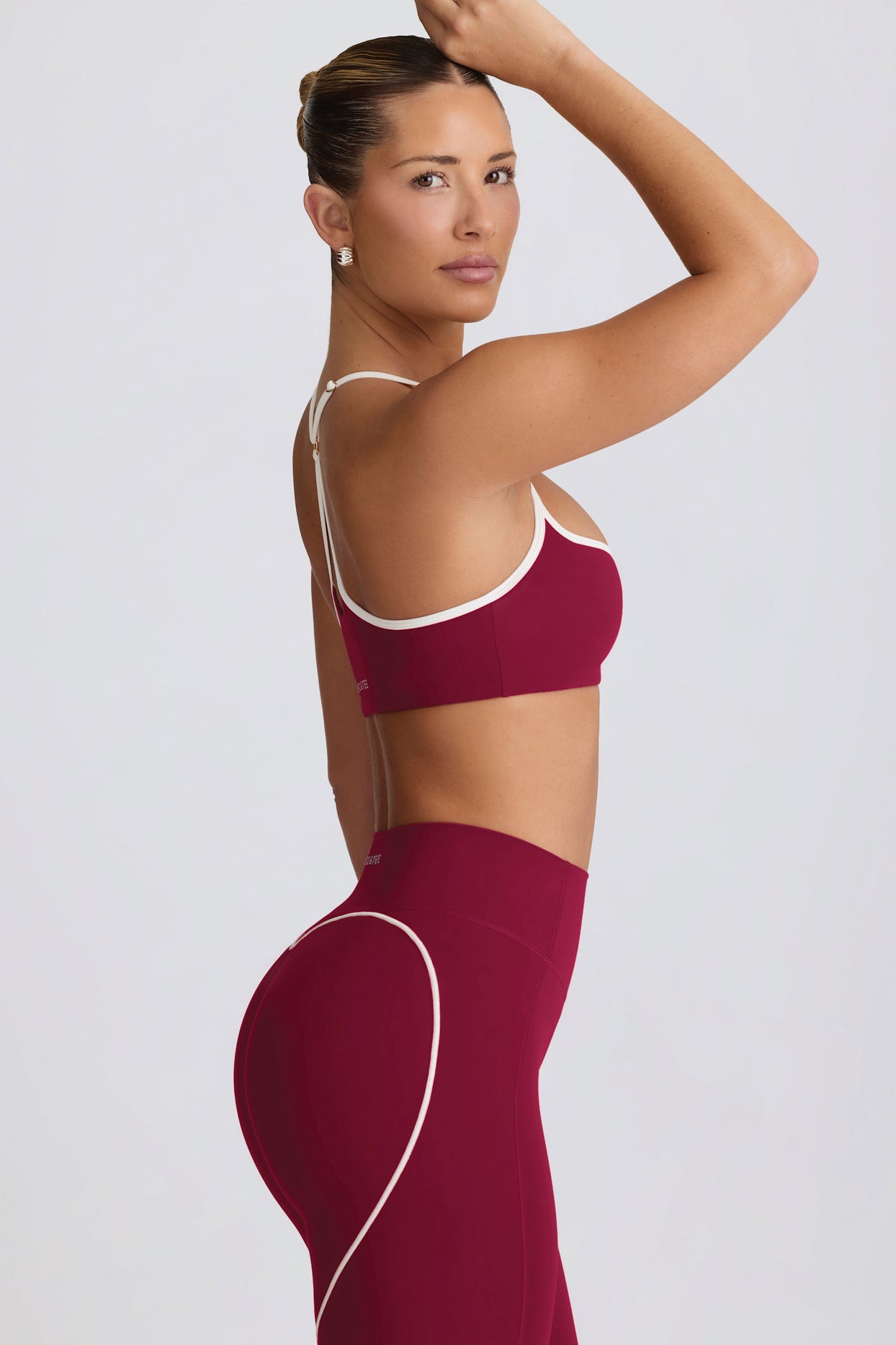 Soft Active Sweetheart-Neck Sports Bra in Burgundy