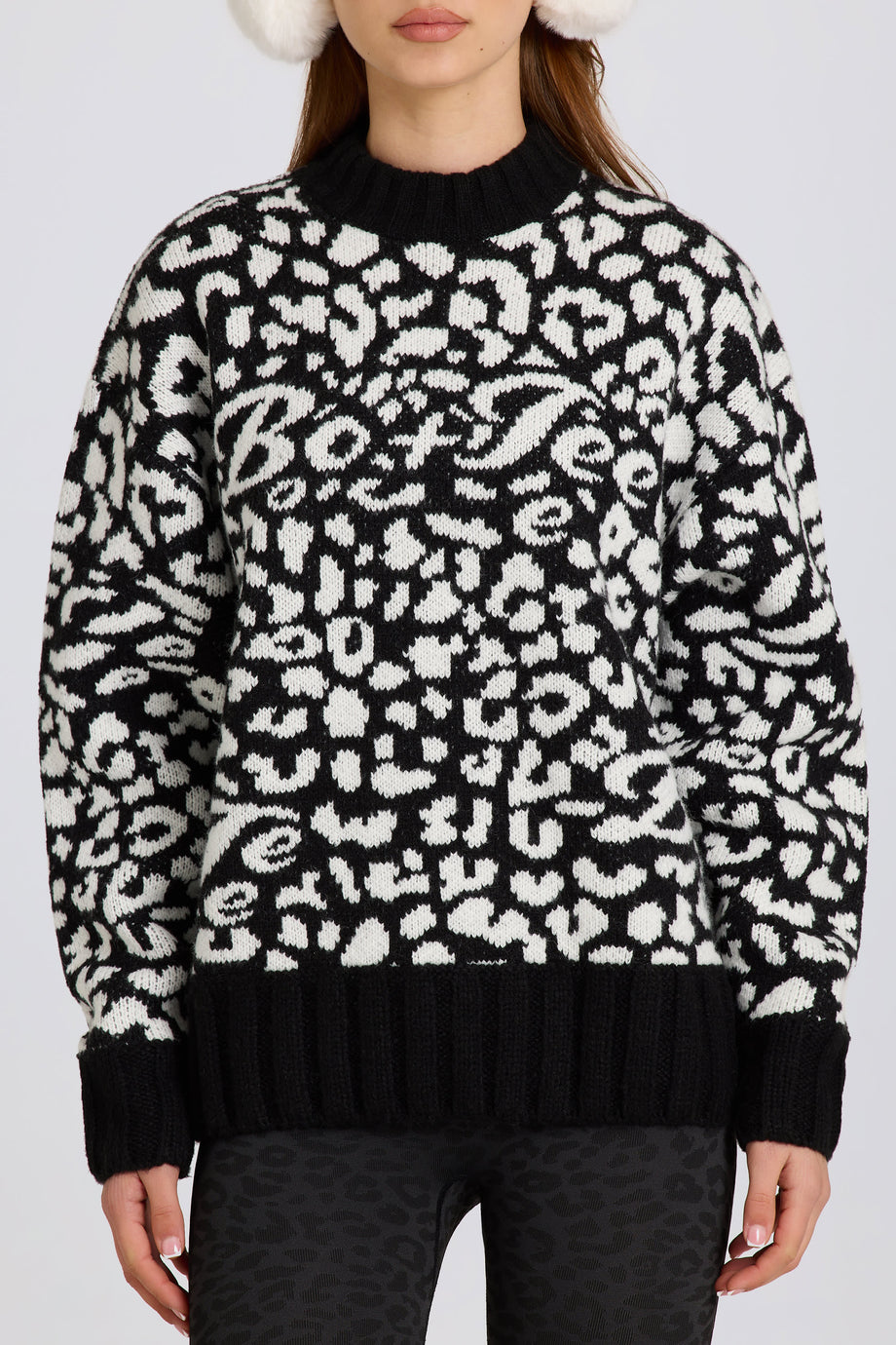 Jacquard-Knit Oversized Jumper in Black