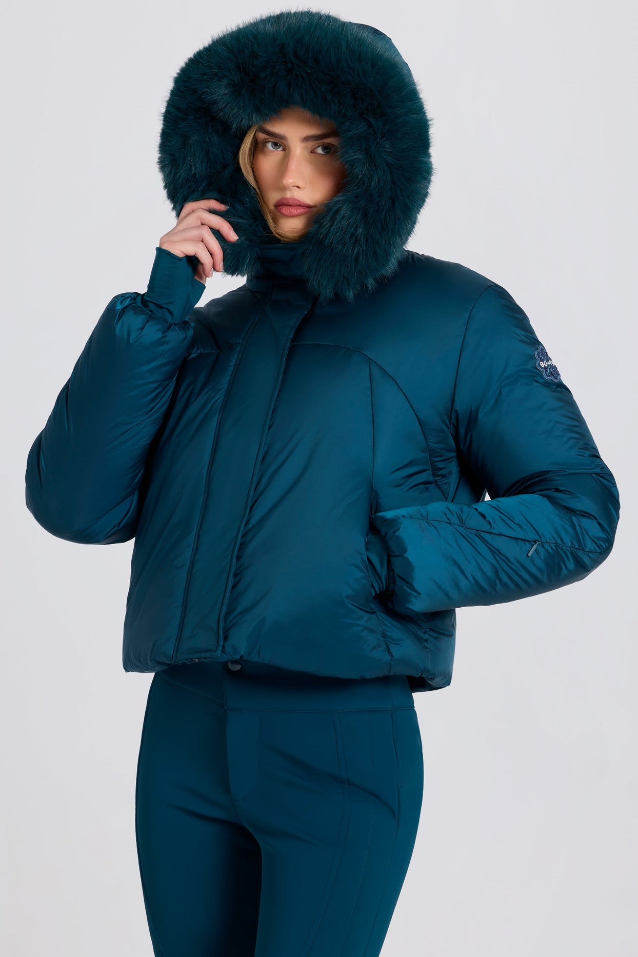 Waterproof Faux-Fur Hood Cropped Ski Jacket in Teal