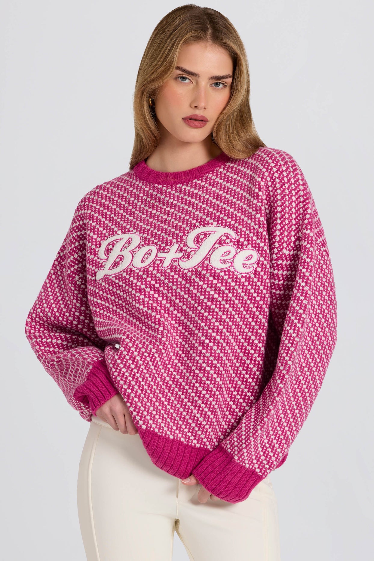 Knit Logo Oversized Jumper in Magenta Pink