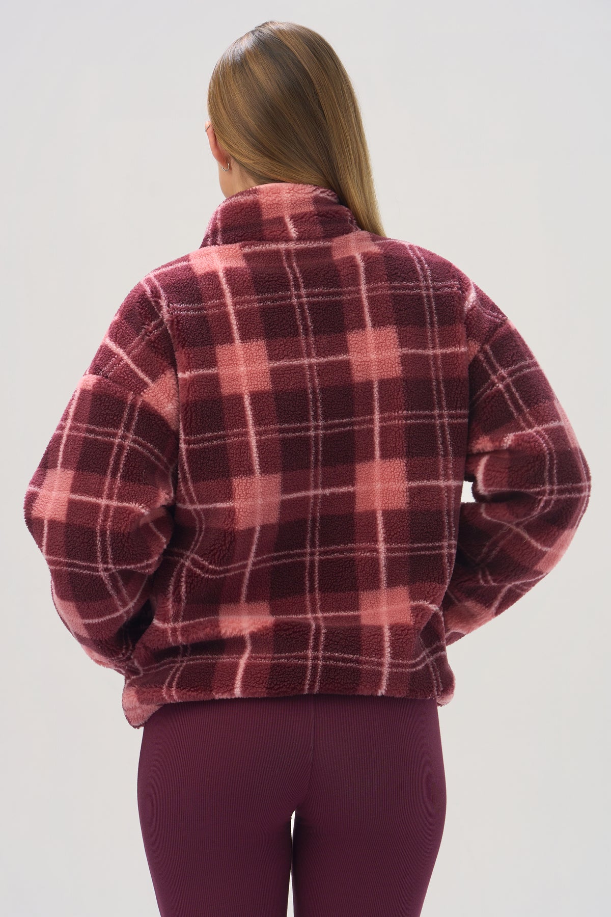 Oversized Zip-Up Fleece in Plum Plaid