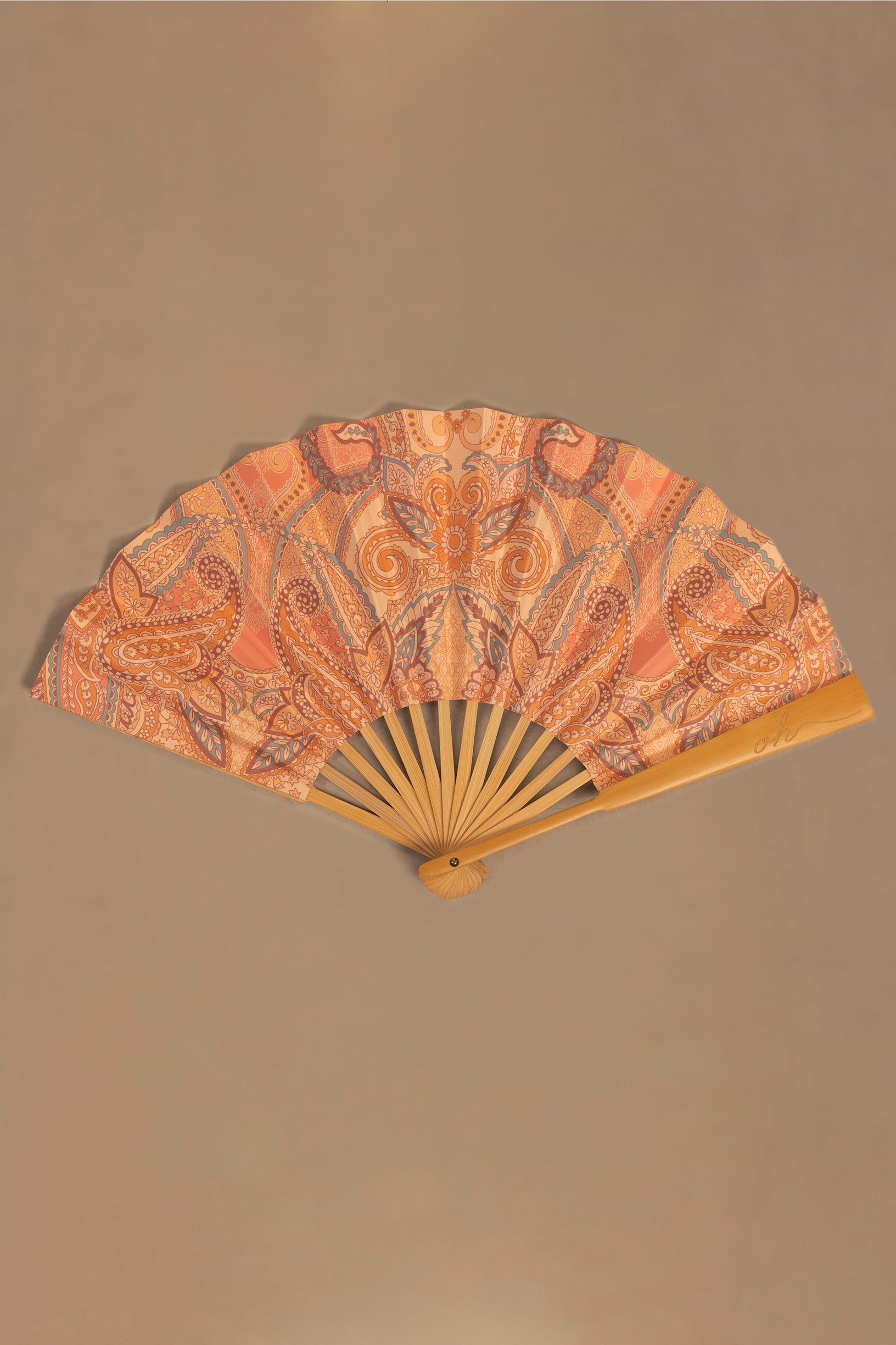 Folding Hand Fan in Paisley Print - 1