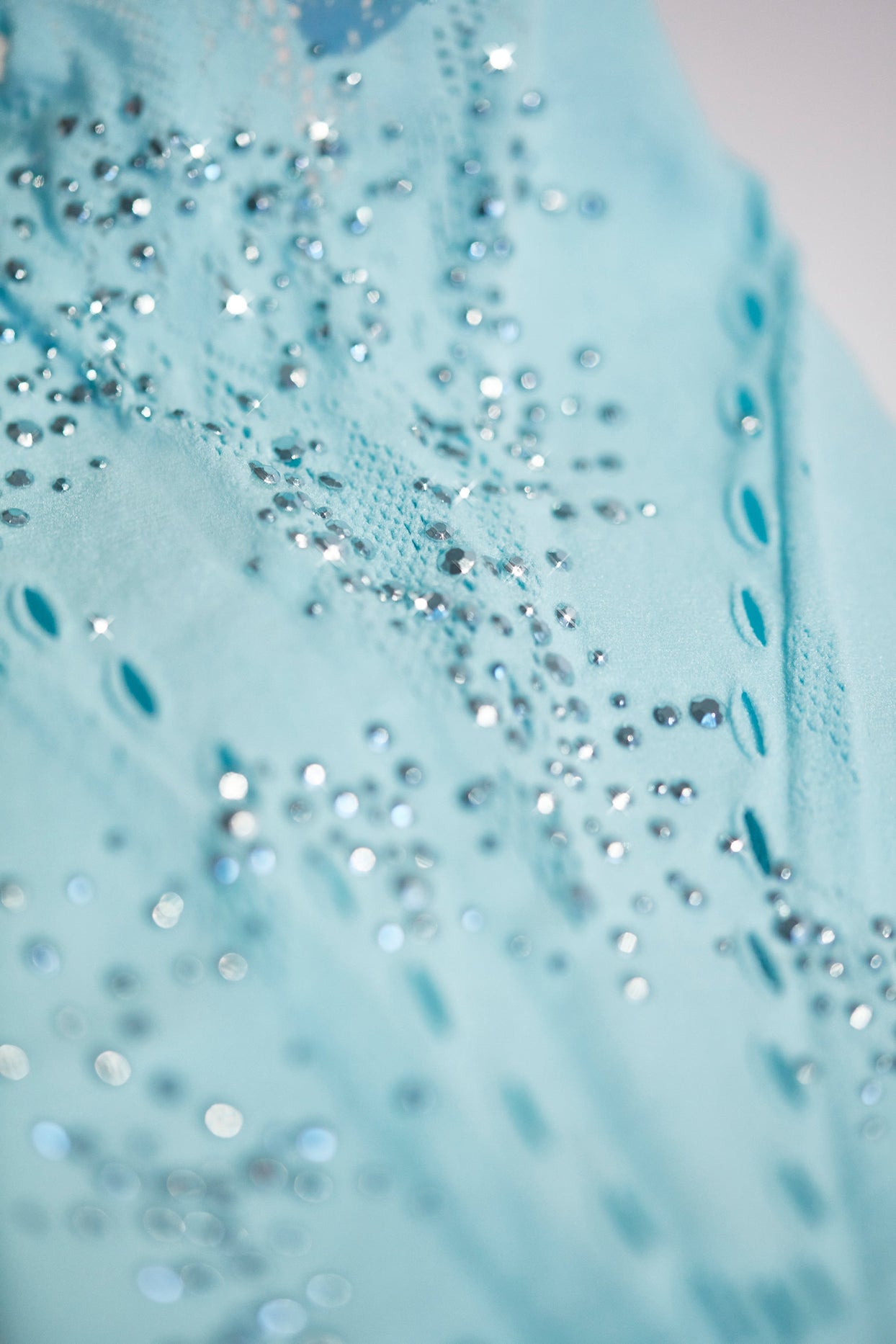 Embellished Mid-Rise Mini Skirt in Ice Blue - 4